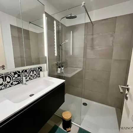 Appartement Le Paisible écrin - Face à L'opéra, Hypercentre Liège